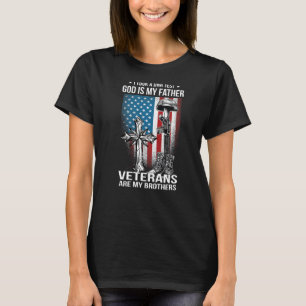 Camiseta Eu Fiz Um Teste De Adn Deus É Meu Pai Veteranos É 