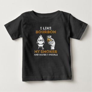 Camiseta Eu Gosto De Bourbon Meu Fumador Talvez Três Pesso