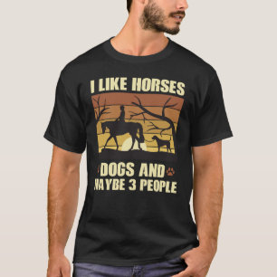 Camiseta Eu gosto de cães e talvez três Pessoas