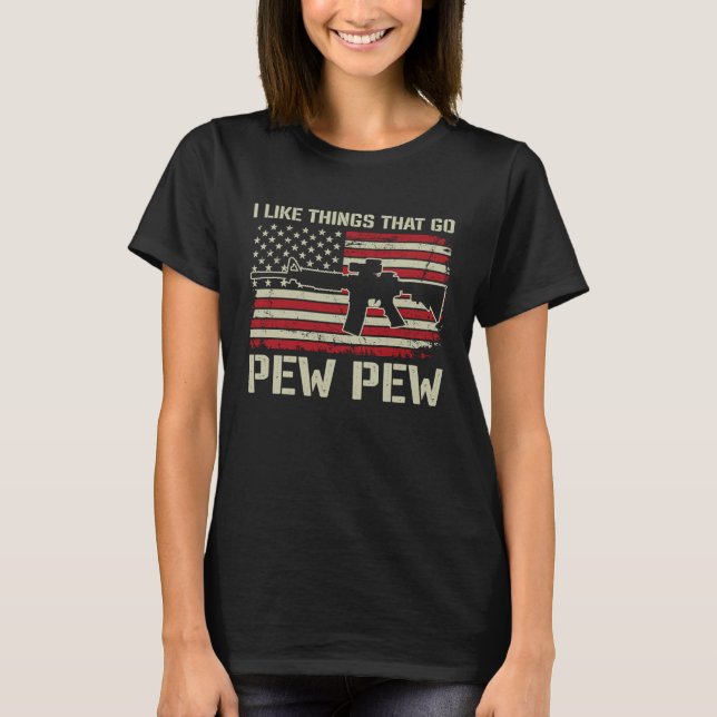 Camiseta Eu Gosto De Coisas Que Vão Pew Pew AR15 USA Pro Gu (Frente)