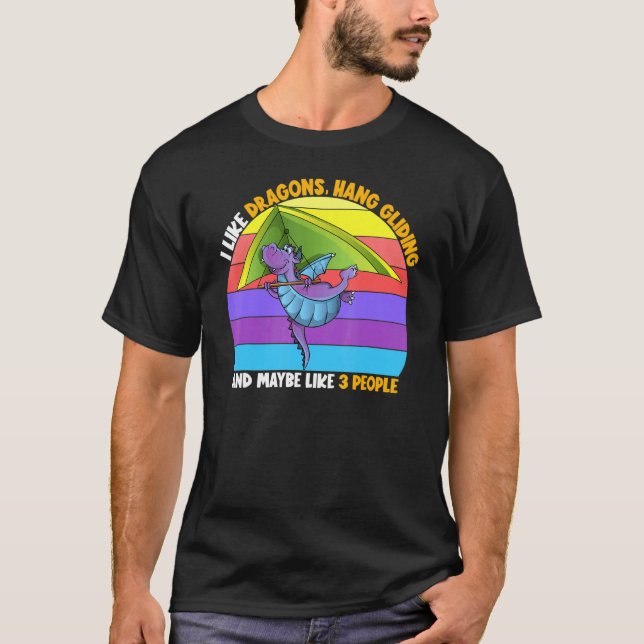 Camiseta Eu Gosto De Dragões Amarrando Talvez 3 Pessoas (Frente)