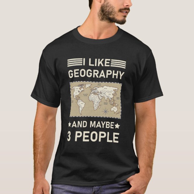 Camiseta Eu Gosto De Geografia E Talvez De Três Pessoas - G (Frente)