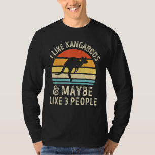 Camiseta Eu Gosto De Kangaros E Talvez De 3 Pessoas Retro S
