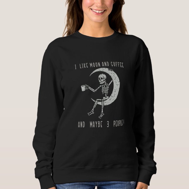Camiseta Eu Gosto de Lua e Café e Talvez 3 Pessoas  Esquele (Frente)
