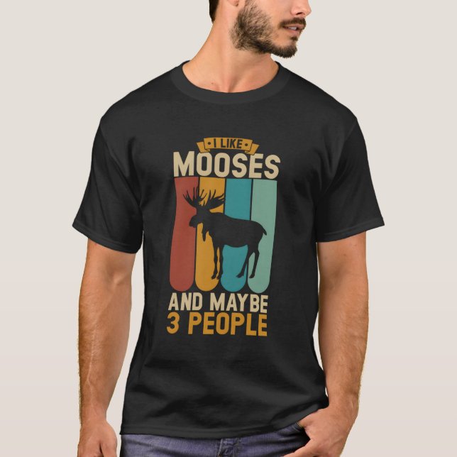 Camiseta Eu Gosto De Mães E Talvez De 3 Pessoas (Frente)