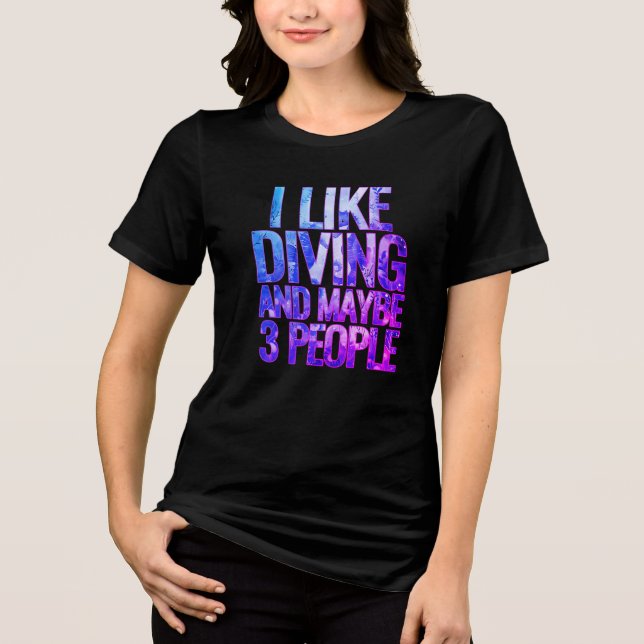 Camiseta eu gosto de mergulhar e talvez 3 pessoas (Frente)