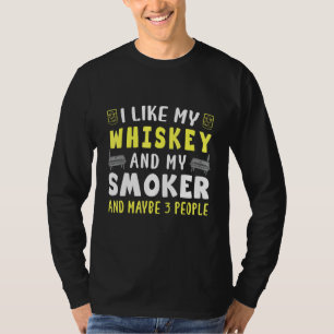 Camiseta Eu Gosto De Whiskey E Meu Fumador E Talvez 3 Pesso