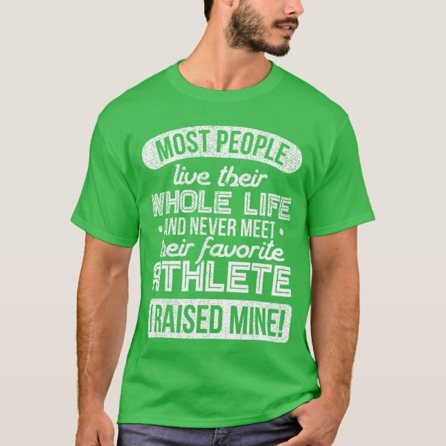 Camiseta Eu Levantei Meu Atleta Favorito Presente de Mãe e  (Frente)