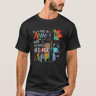 Camiseta Eu Me Apaixonei Pelo Homem Que Morreu Por Mim Jesu