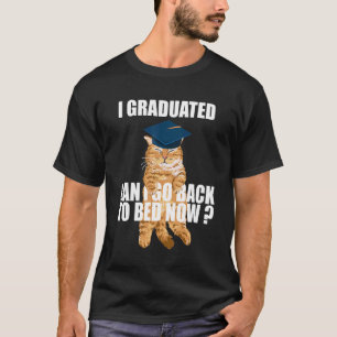 Camiseta Eu me Formei Posso Voltar Para a Cama Agora Gato  
