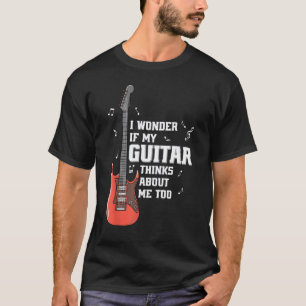 Camiseta Eu me pergunto se meu violão pensa em mim também V