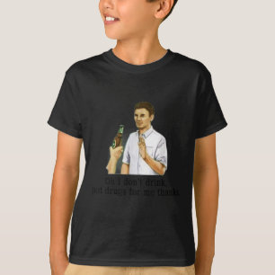 Camiseta Eu não bebo drogas para mim obrigado humor beber