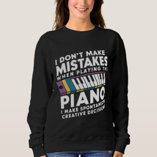 Camiseta Eu não cometo erros ao tocar o piano