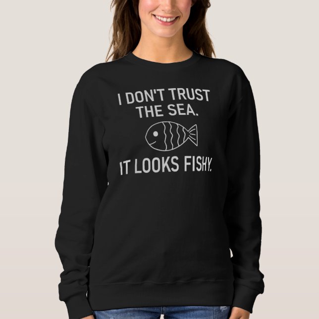 Camiseta Eu não confio no mar Parece Piadas de Peixe (Frente)