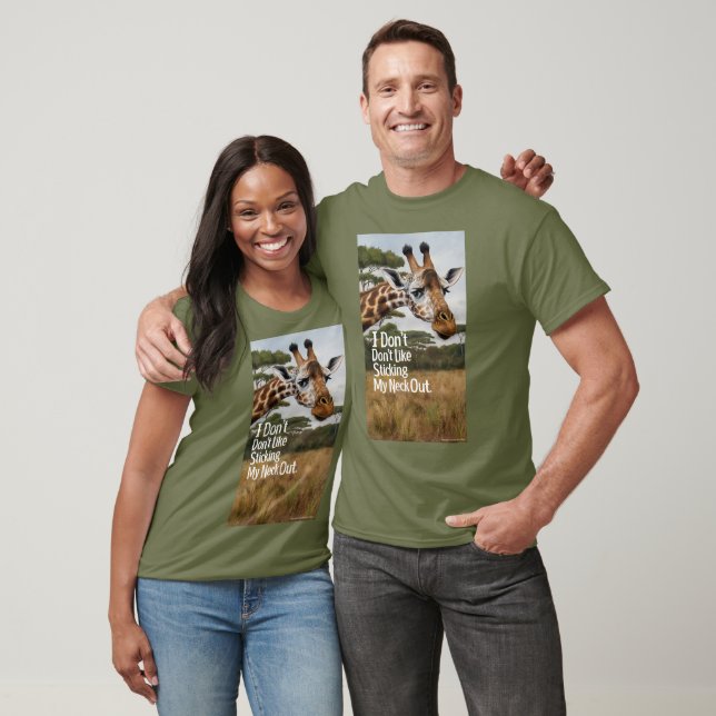 Camiseta Eu não gosto de me enfiar no pescoço (Unissex)
