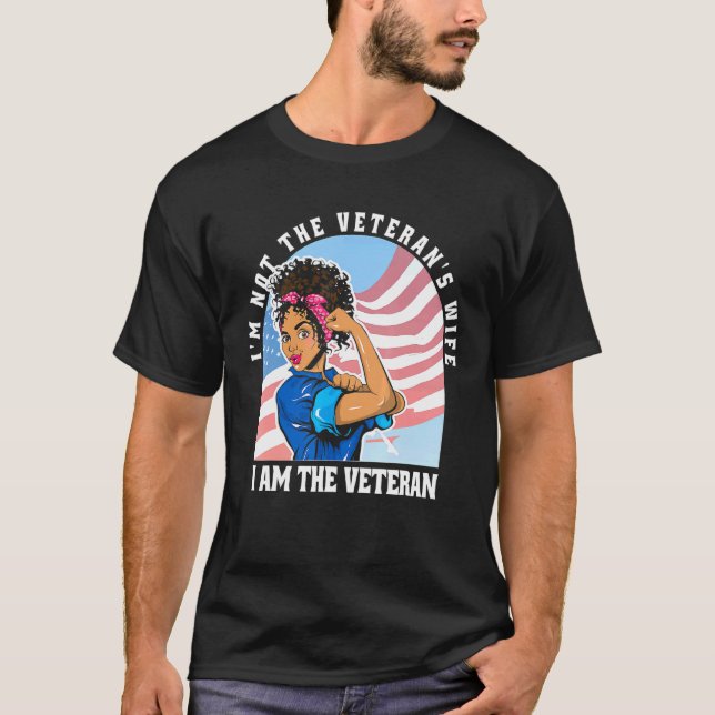 Camiseta Eu não sou a esposa do Veterano Eu sou o Vet Ameri (Frente)