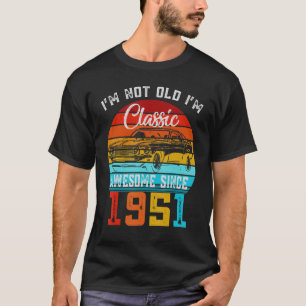 Camiseta Eu não sou velho, eu sou clássico de carro engraça