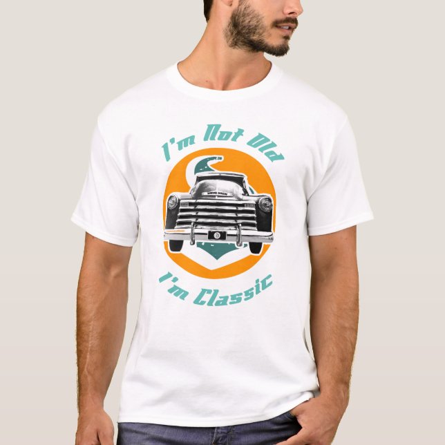 Camiseta Eu não sou velho, sou clássico (Frente)