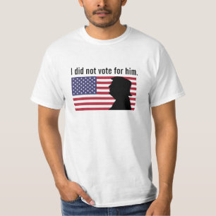 Camiseta Eu não votei em Trump