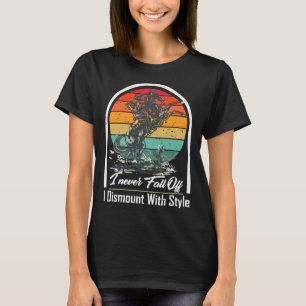 Camiseta Eu nunca caio fora desmontando com o tórax do cava