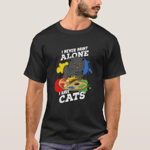 Camiseta Eu Nunca Pinto Sozinha Tenho Gatos Pintando Gato