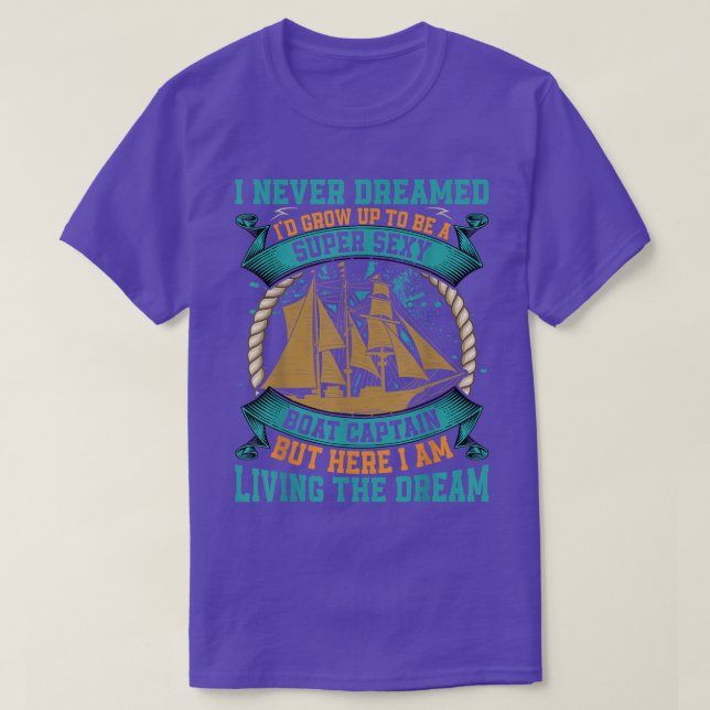 Camiseta Eu Nunca Sonhei Que Eu Crescesse Para Ser Uma Capt (Frente do Design)