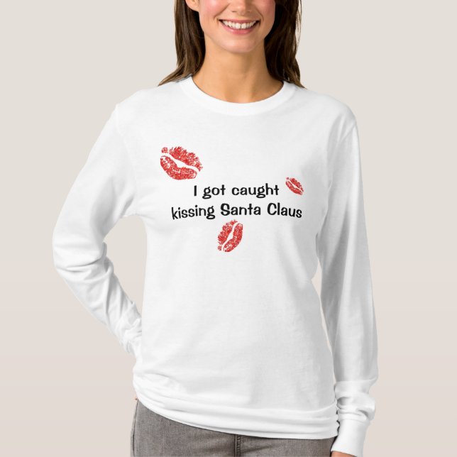 Camiseta Eu obtive travado beijando Papai Noel (Frente)