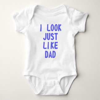 Camiseta Eu olho apenas como o pai