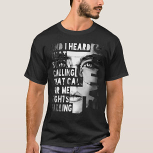 Camiseta Eu Ouvi Aquela Música Chamando Música De Cantor De