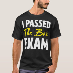 Camiseta Eu Passei No Bar Da Faculdade De Direito Engraçad