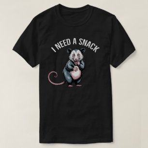 Camiseta Eu Preciso de um Lanche Possum Gritando t – Meme E