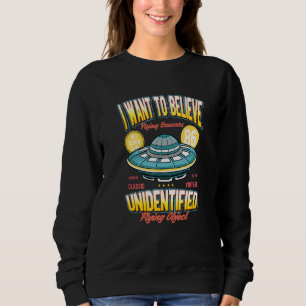Camiseta Eu Quero Acreditar Em Ufo Voando Caçador De Aliení