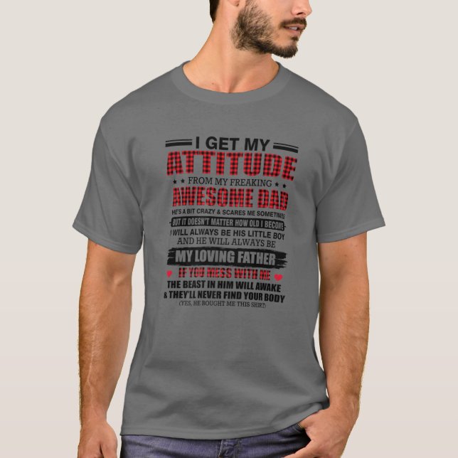 Camiseta Eu Recebo Minha Atitude Da Minha Incrível Diversão (Frente)