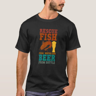 Camiseta Eu Resgato Peixes Da Água E Cerveja De Garrafas Fi