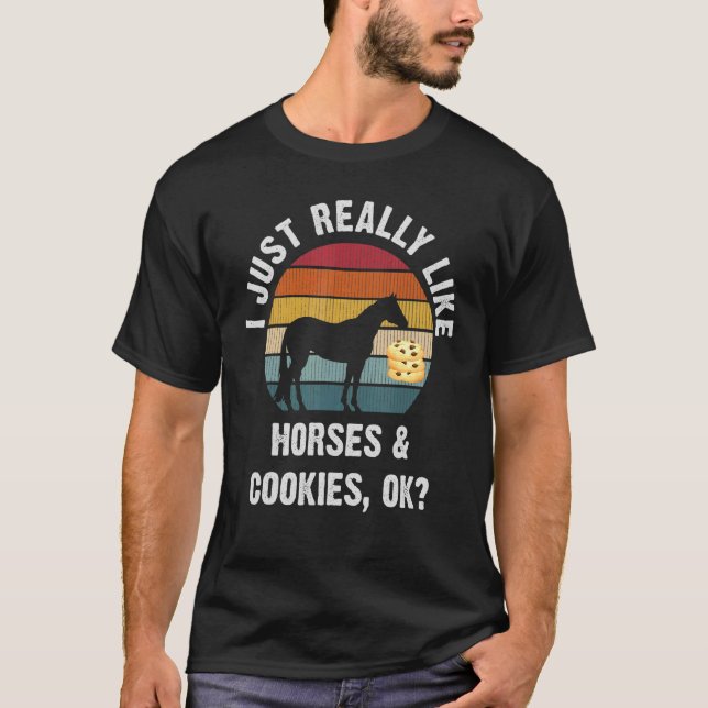 Camiseta Eu Só Gosto Muito de Cavalos e Biscoitos Cavalos (Frente)