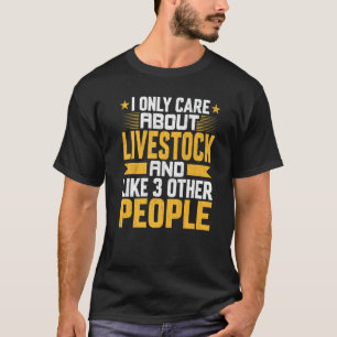 Camiseta Eu Só Me Preocupo Com Pecuária E Com Outras 3 Pess