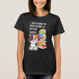 Camiseta Eu só quero ler livros e colocar meu Gatinho no Ca