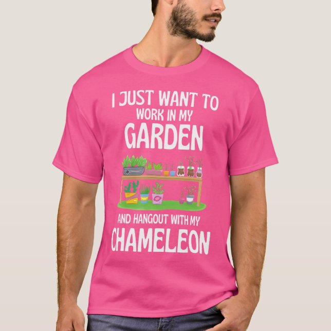Camiseta Eu Só Quero Trabalhar No Meu Jardim E Ficar Com A  (Frente)