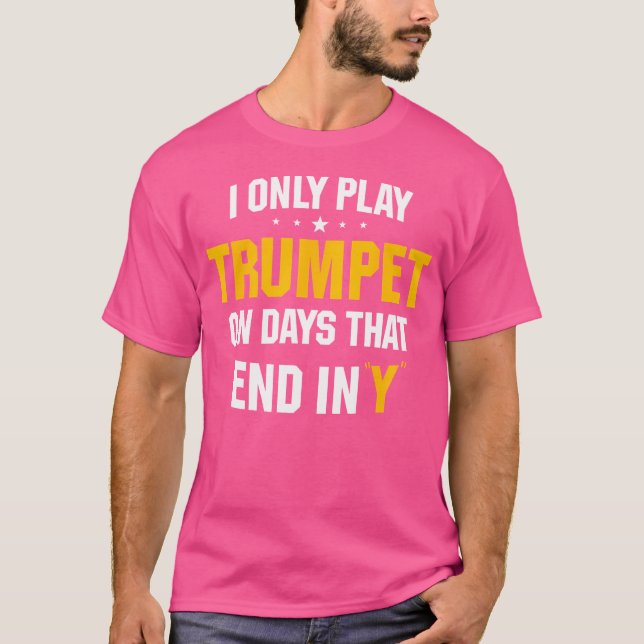 Camiseta Eu Só Toco Tapete Em Dias Que Acabam Com Meu Engra (Frente)