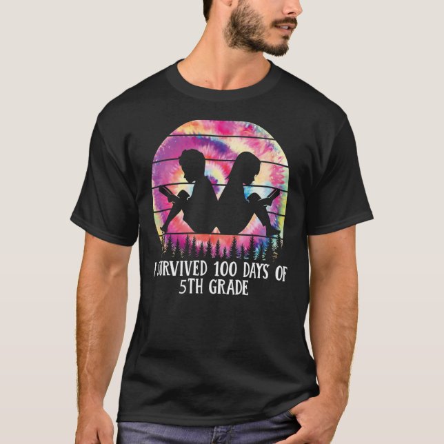 CAMISETA EU SOBREVIVI 100 DIAS DA ESCOLA DE PROFESSORES DA  (Frente)