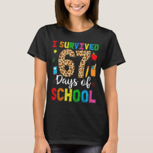 Camiseta Eu Sobrevivi a 67 Dias de Escola Engraçado 67 Prof
