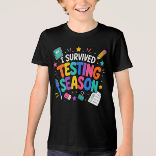 Camiseta Eu Sobrevivi à Temporada de Testes Humor Escolar