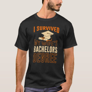 Camiseta Eu sobrevivi ao diploma de graduação da minha espo