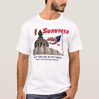 Camiseta Eu sobrevivi ao furacão Irene no Capitólio