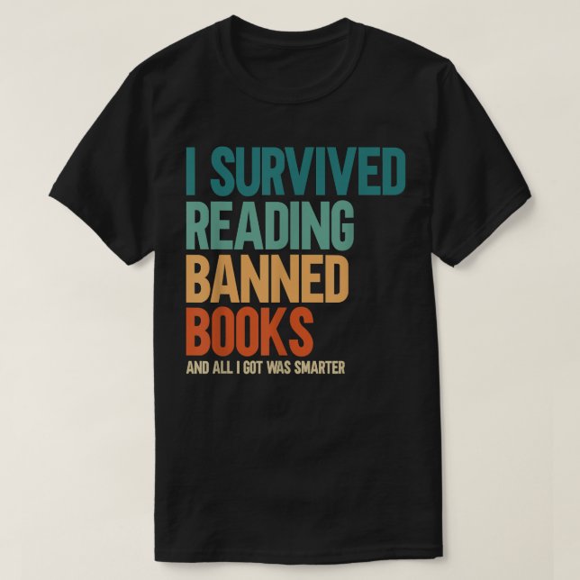 Camiseta Eu Sobrevivi Ao Ler Livros Banidos Em Livraria (Frente do Design)