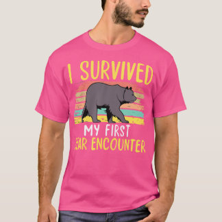 Camiseta Eu Sobrevivi Ao Meu Primeiro Urso Encontrando Hike