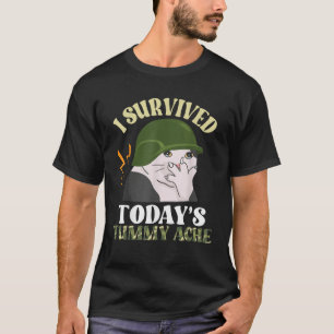 Camiseta Eu Sobrevivi ao Tummy Ache de Hoje Meme de Gato Di