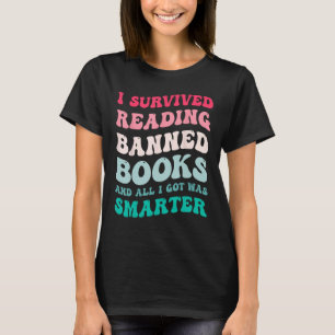 Camiseta Eu Sobrevivi Lendo Livros Proibidos Leitor Fã de L