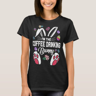 Camiseta Eu sou a família Coelhinha do Bebendo do Café, do 