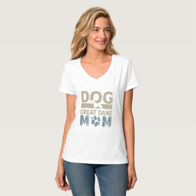 Camiseta Eu sou a mãe da vovó, amante do cão (Frente Completa)